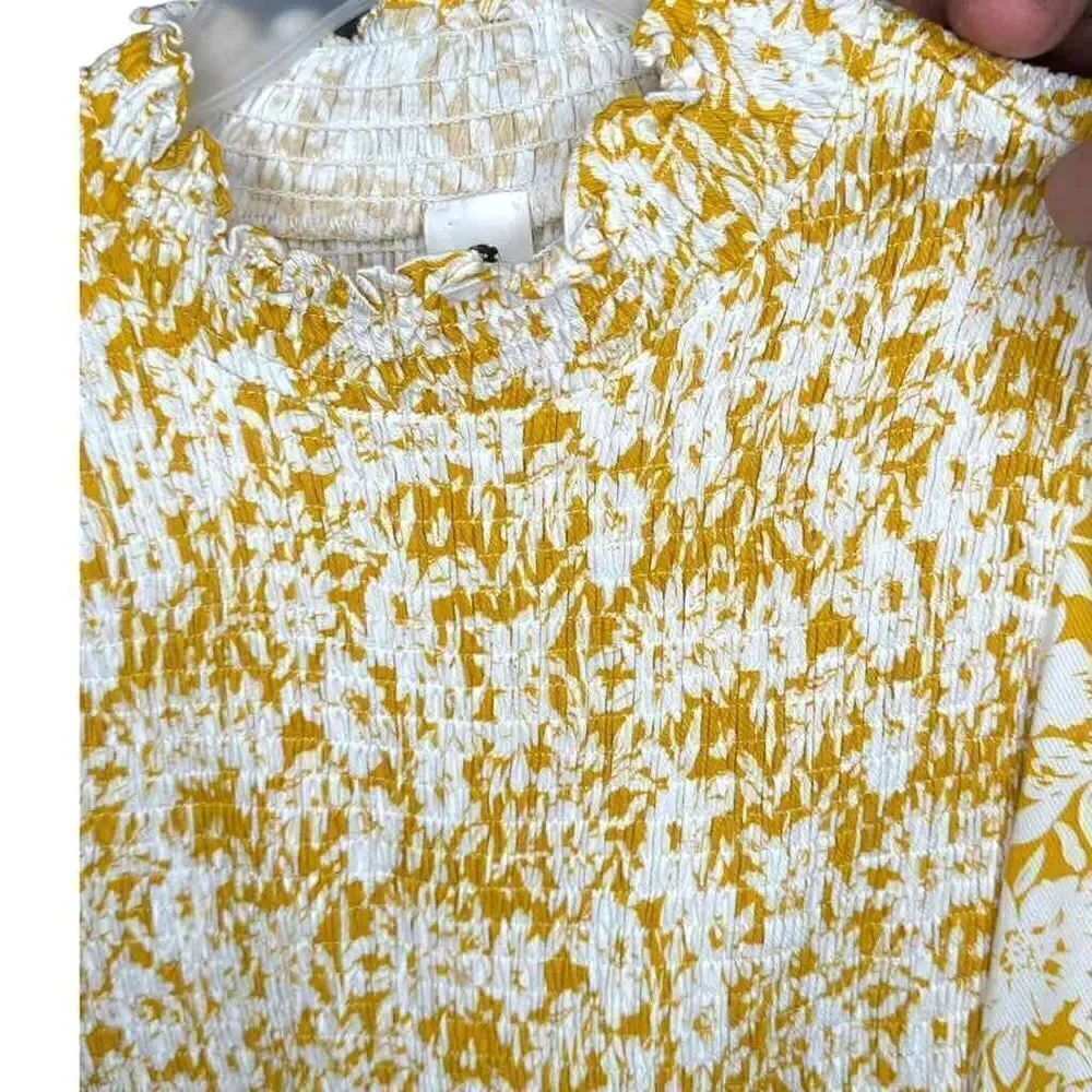 Flawless Yellow White Floral High Neck Blouse - Size S - Picture 5 of 9